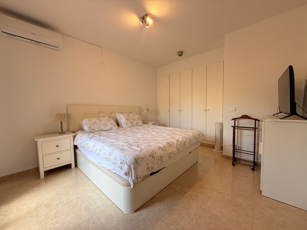 Property 2533 - Image 73